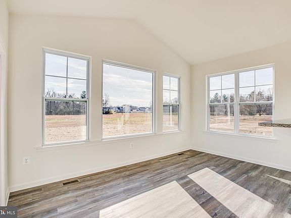 5th image of 4 Caledon Rd