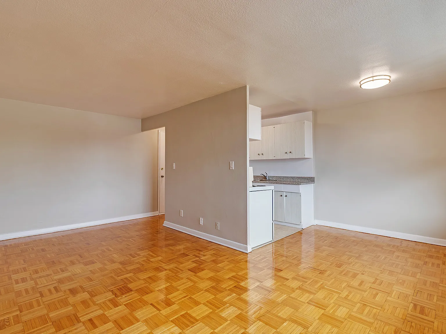 10 Ionview Rd. — Photo 4