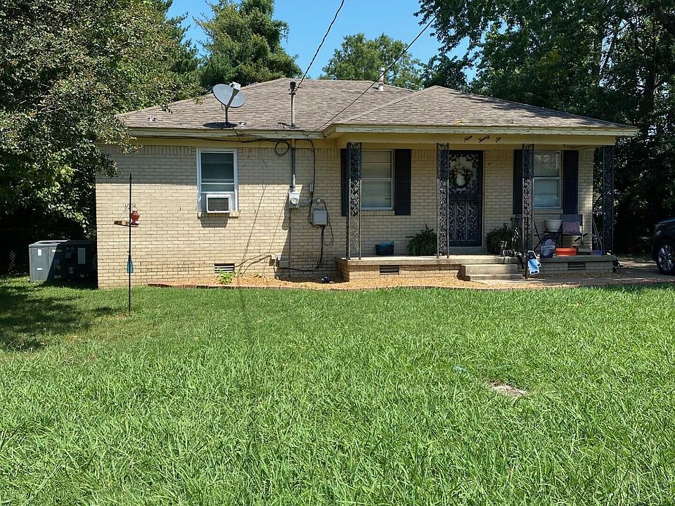 1st image of 926 Leigh Dr