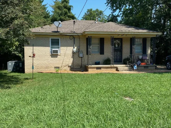 926 Leigh Dr, Dyersburg, TN 38024