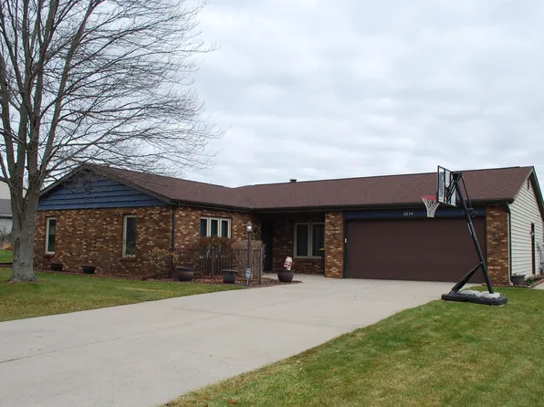 2614 Mounded Ct, Fort Wayne, IN 46815