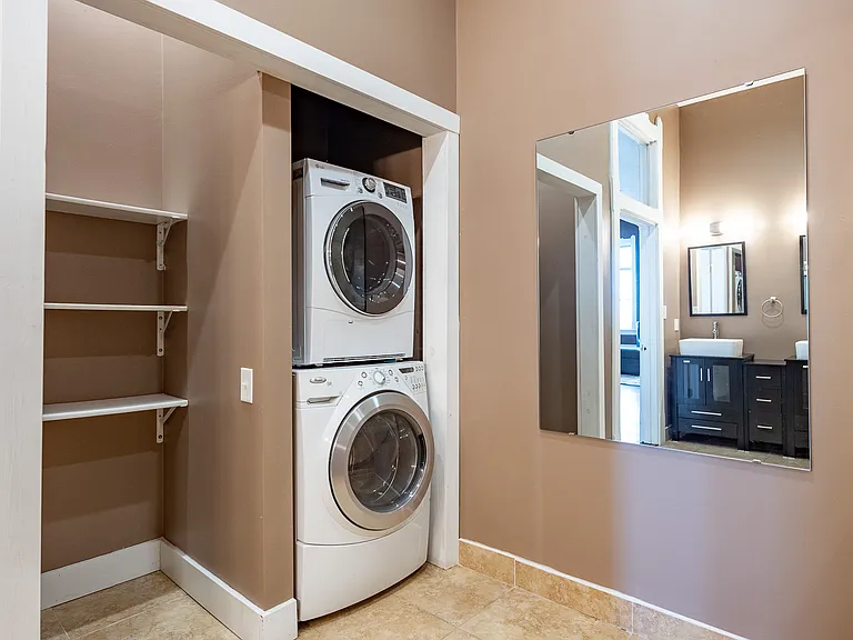 12 E Washington St #201 — Photo 14