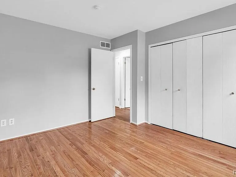 1921 Vine Way Dr #35 — Photo 18