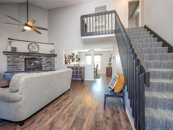 4th image of 4809 Perry Ave