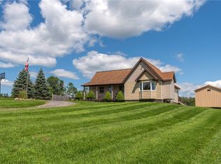 1398 Newport Gray Rd, Newport, NY 13416