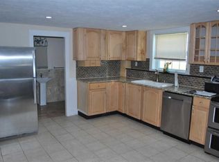 1 Dumas Ave, Hampton, NH 03842