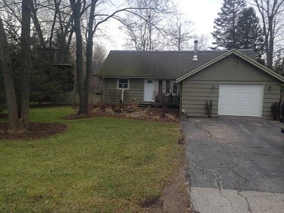 3rd image of 12511 N Circle Dr