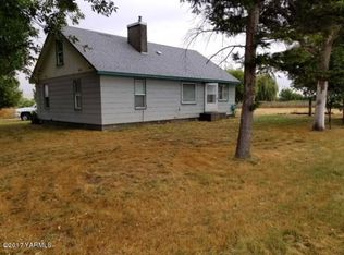 291 Van Belle Rd, Granger, WA 98932