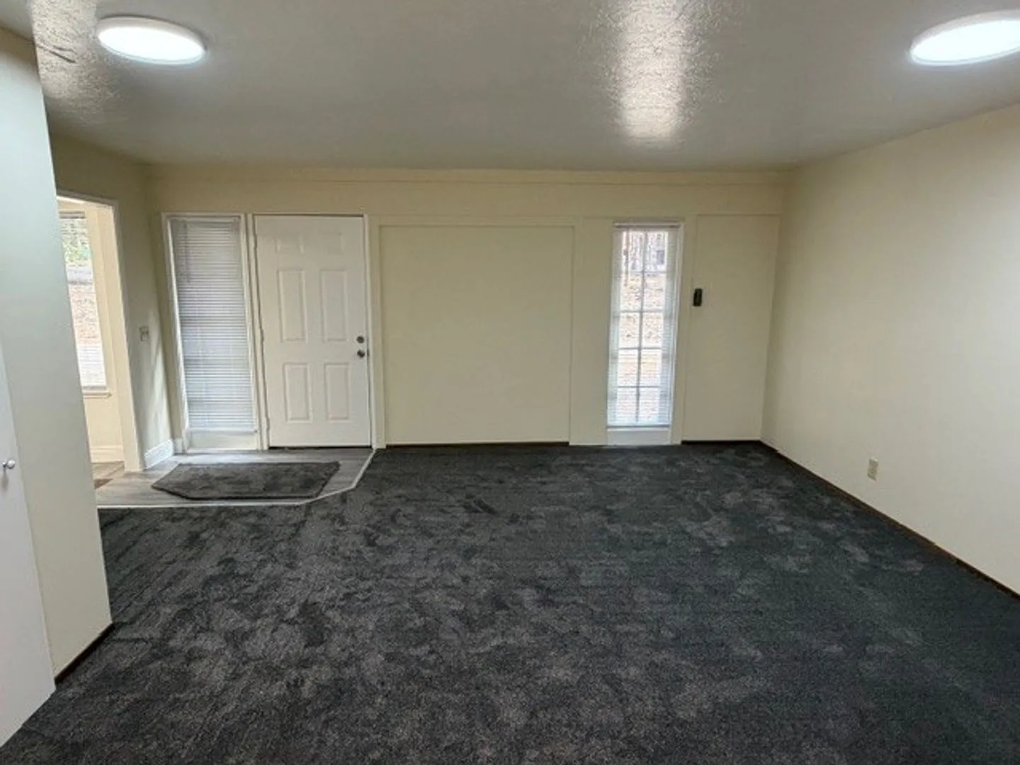 Charming 2Bedroom LoftStyle Home in the Heart of Twain Harte — Photo 3
