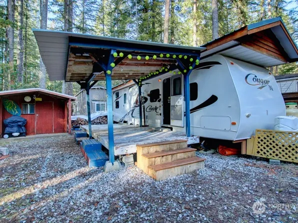 72 1 Goldrush Road, Deming, WA 98244