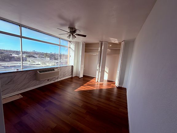 4th image of 7510 Hornwood Dr