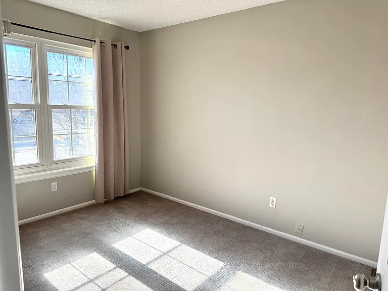 7685 E Gunnison Pl — Photo 14