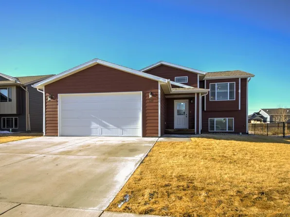 639 Bomber Way, Box Elder, SD 57719