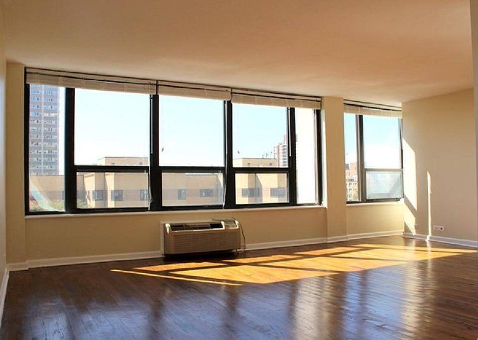 1st image of 5100 N Marine Dr #8