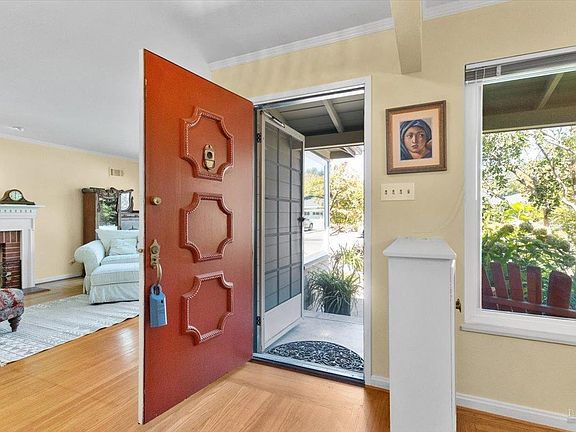 4th image of 1650 El Camino Way