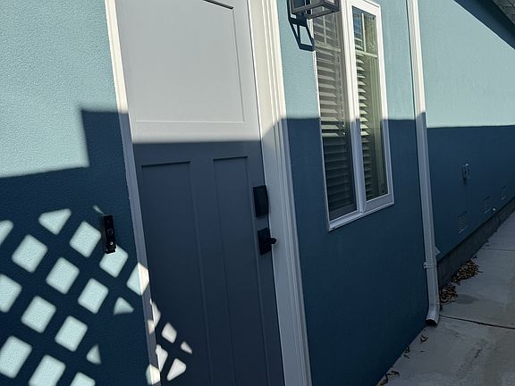 Your private entrance way