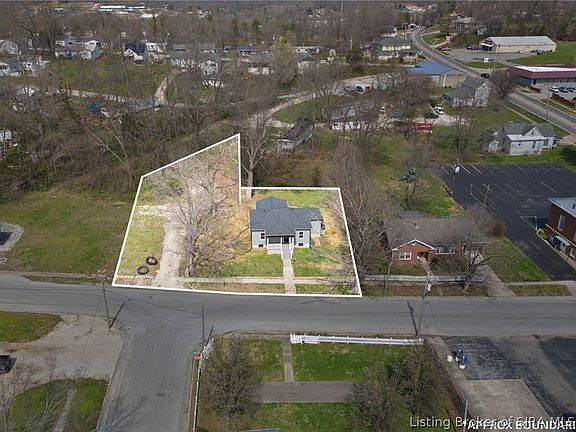 2nd image of 118 W Thornton Street