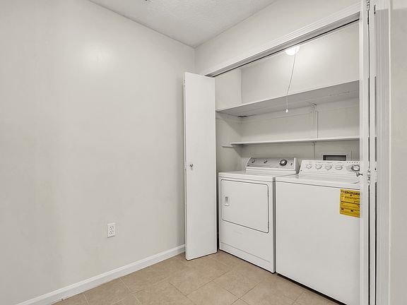 5th image of 925 Cleveland St Unit 289