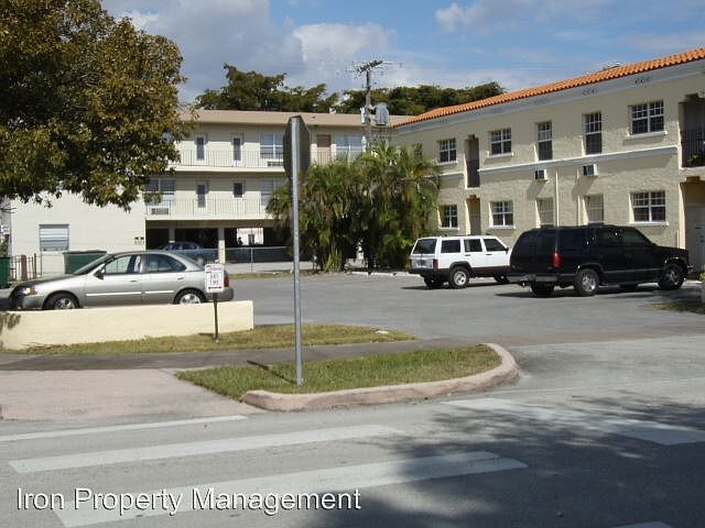 2nd image of 443 Anastasia Ave