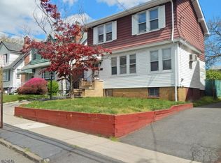 262 Nesbit Ter, Irvington, NJ 07111