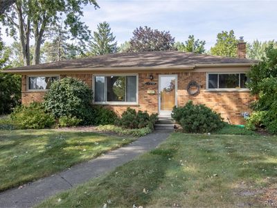 17058 W Thirteen Mile Rd, Beverly Hills, MI, 48025