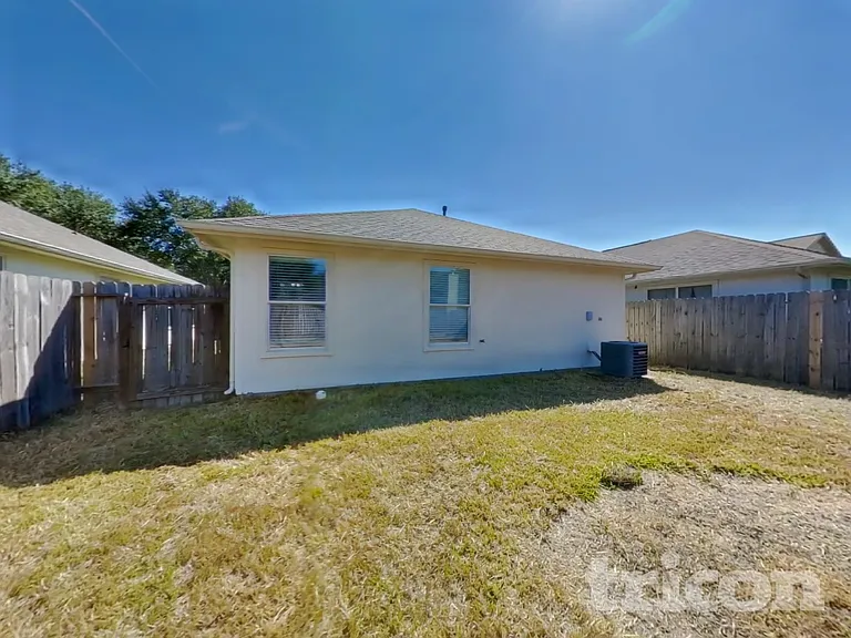 24307 Hard Wood Dr — Photo 17