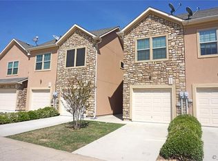 1529 Cozy Dr, Fort Worth, TX 76120
