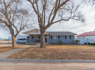 201 S Wall St, Stratford, TX 79084