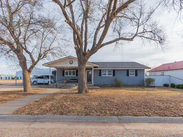 201 S Wall St, Stratford, TX 79084