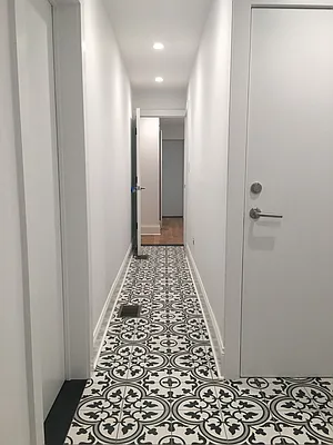 Rented by Ellen Jittrarachit, LREB | media 16