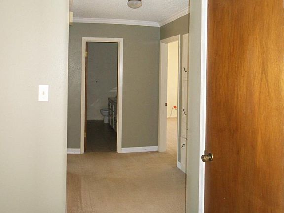 4th image of 4207 Prairie Dr