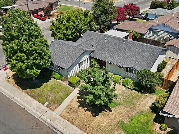 2nd image of 1307 Stafford Way