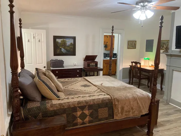 140 Elm St Ste 101, Biddeford, ME 04005