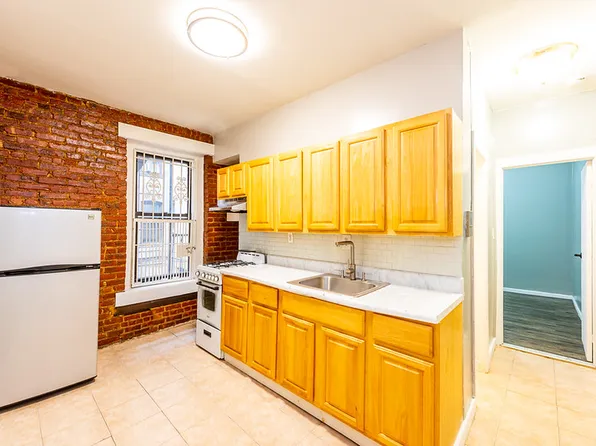 1234 Pacific Street image 1 of 4