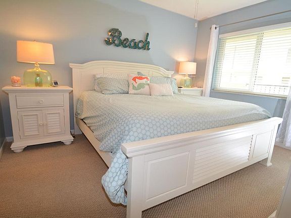 4th image of 539 Taylor Ave #539