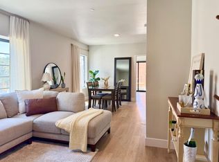 400 San Benito St #202, Hollister, CA