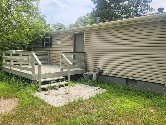 2nd image of 7033 E Mount Morris Rd