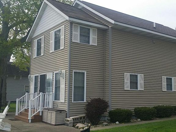 2nd image of 33417 Tice Beach Ave