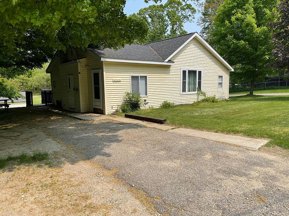57879 Ryan St, Mattawan, MI 49071 MLS 23134195 Zillow