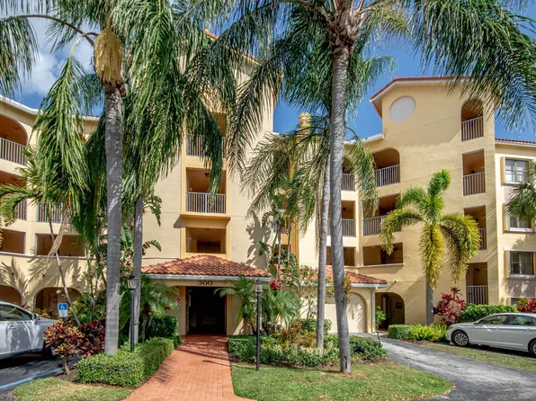 500 Uno Lago Drive #201, Juno Beach, FL 33408