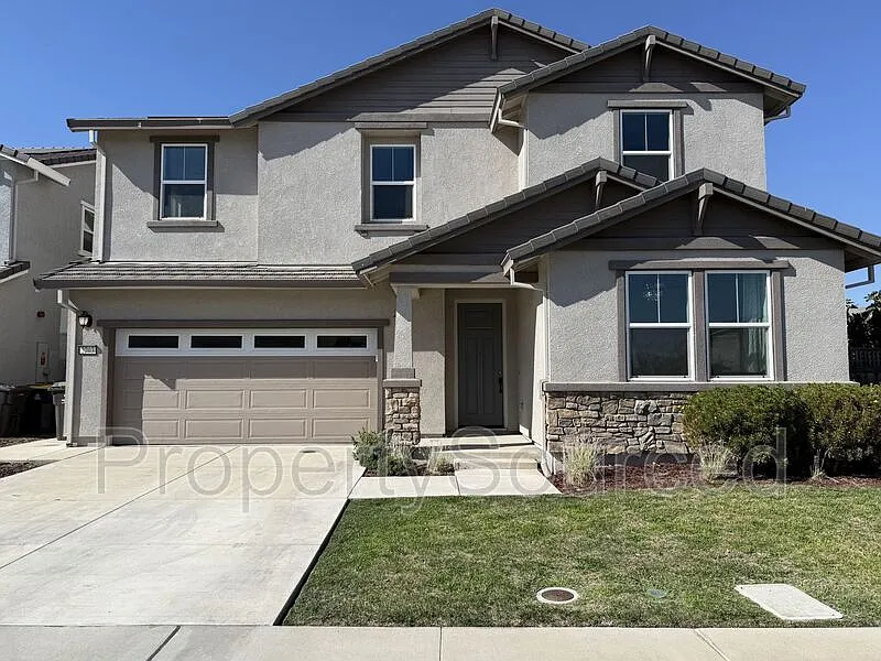 2703 Rabbit Hollow Dr photo 1