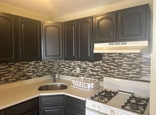 3014 Lewmay Rd, Far Rockaway, NY 11691