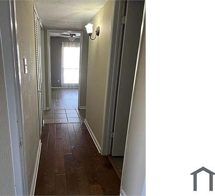 2nd image of 5557 Vaden St