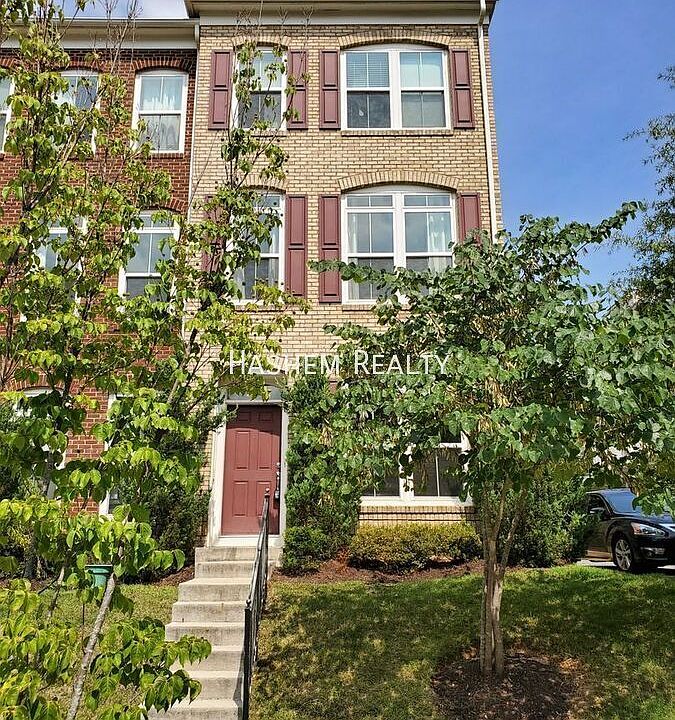 1st image of 9478 Canonbury Sq