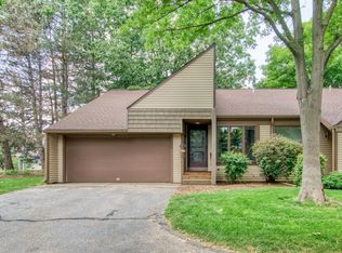 4379 Woods Trl SW #6, Wyoming, MI 49519