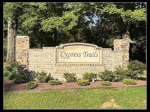 2nd image of 3185 Cypress Lake Dr