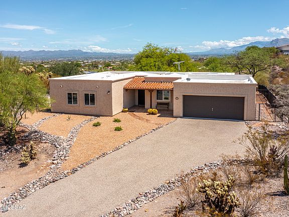 2nd image of 4284 N Paseo Del Campo