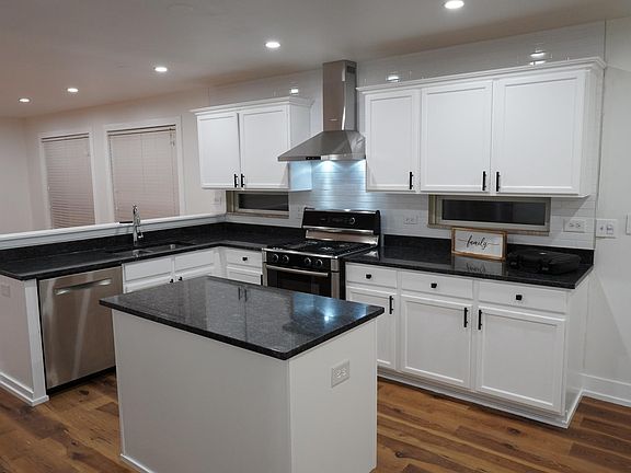 2nd image of 1385 S Elder Ln