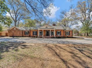 4679 Walnut Grove Rd, Memphis, TN 38117