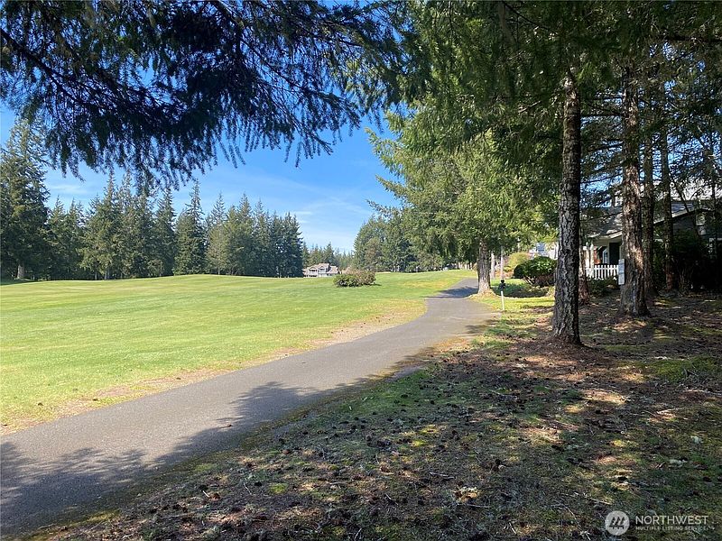 2nd image of 200 E Soderberg Road